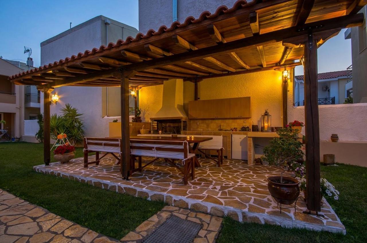 Studio Nikiti Beach Экстерьер фото