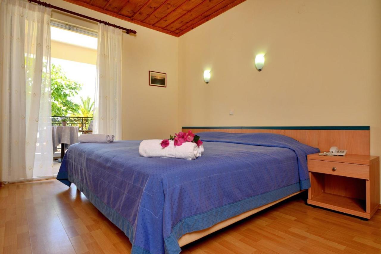 Studio Nikiti Beach Экстерьер фото