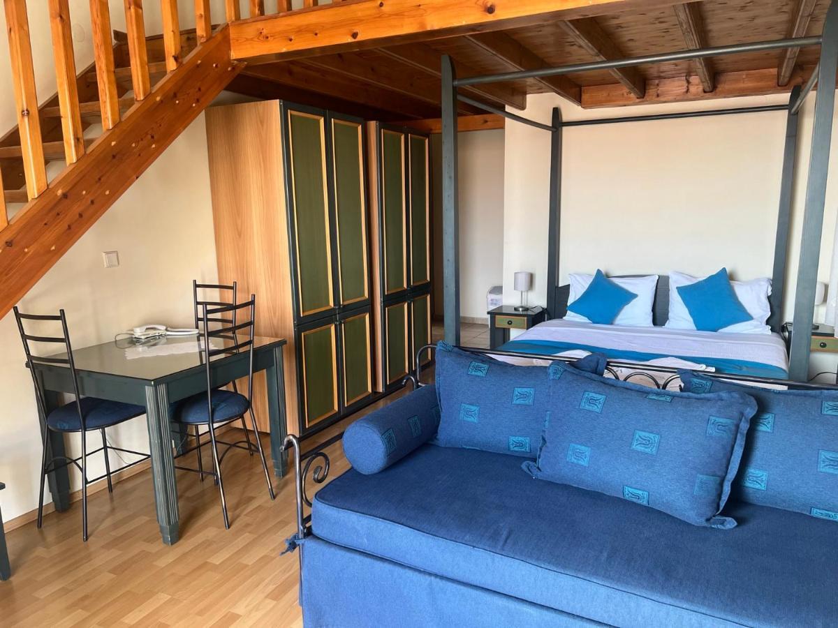 Studio Nikiti Beach Экстерьер фото