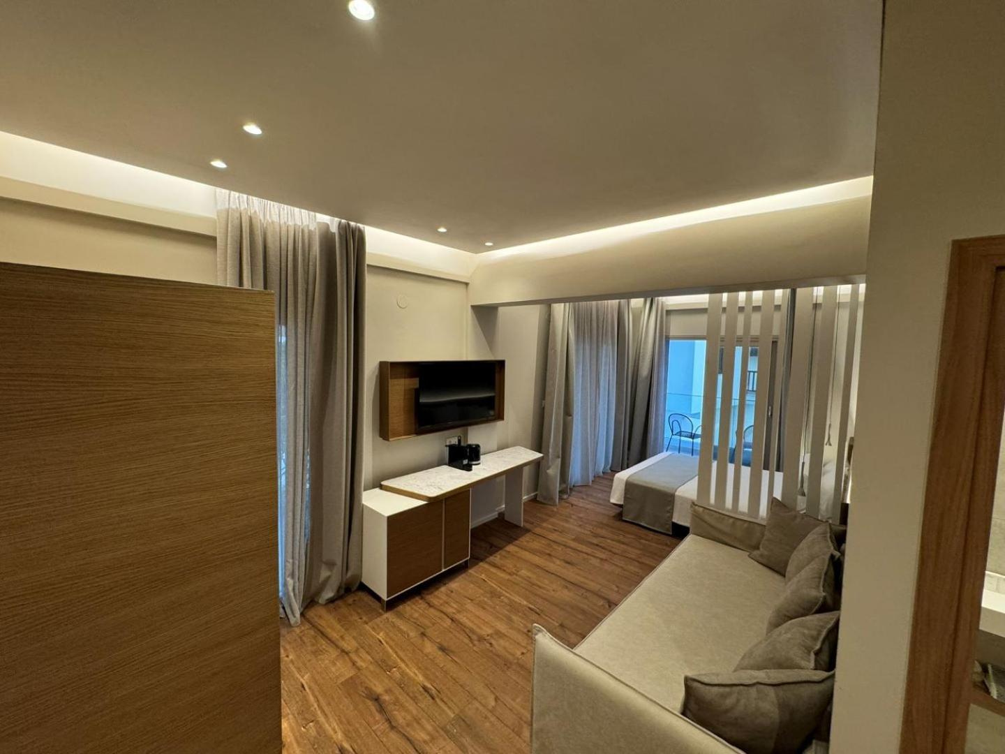 Studio Nikiti Beach Экстерьер фото