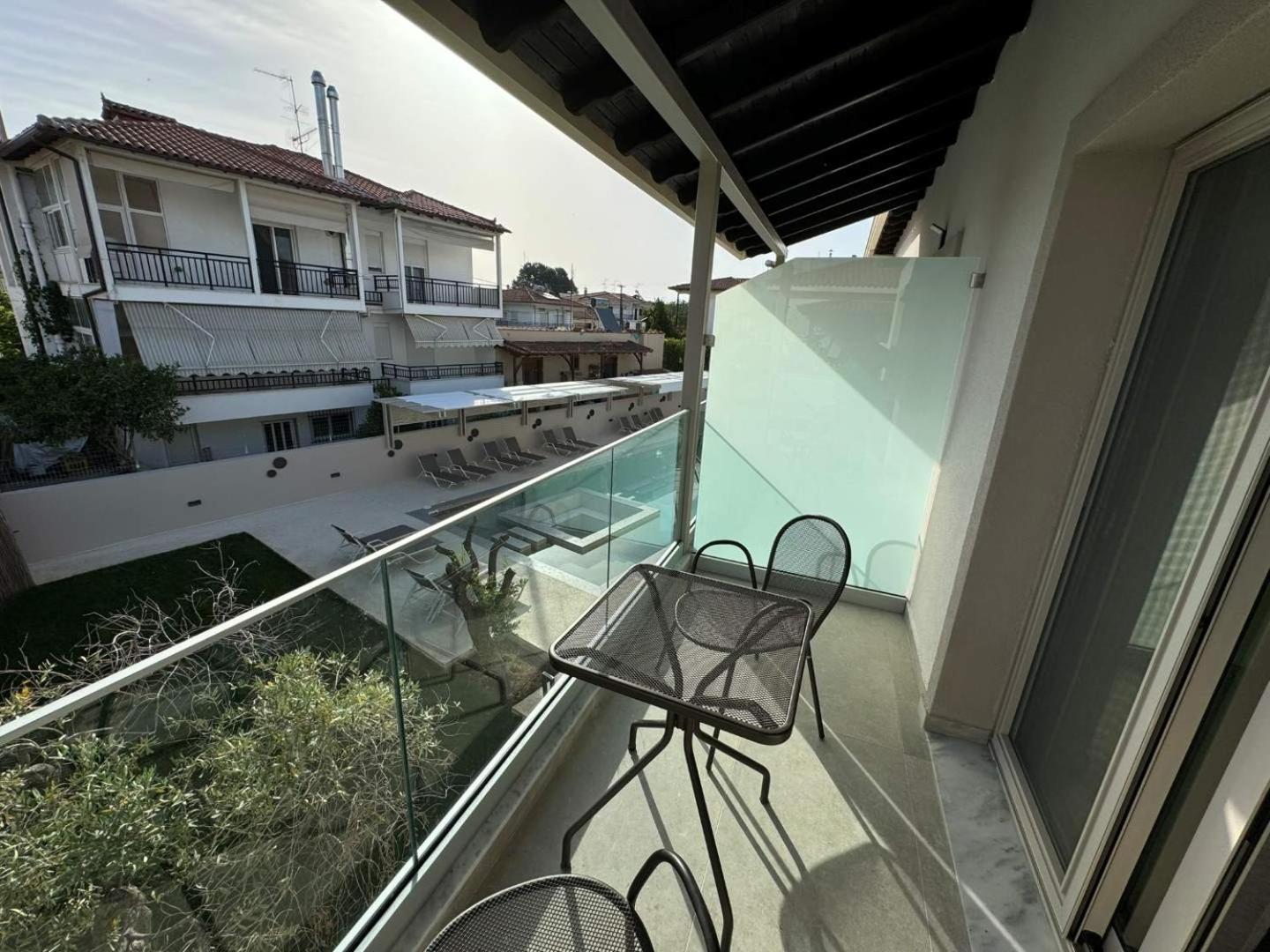 Studio Nikiti Beach Экстерьер фото